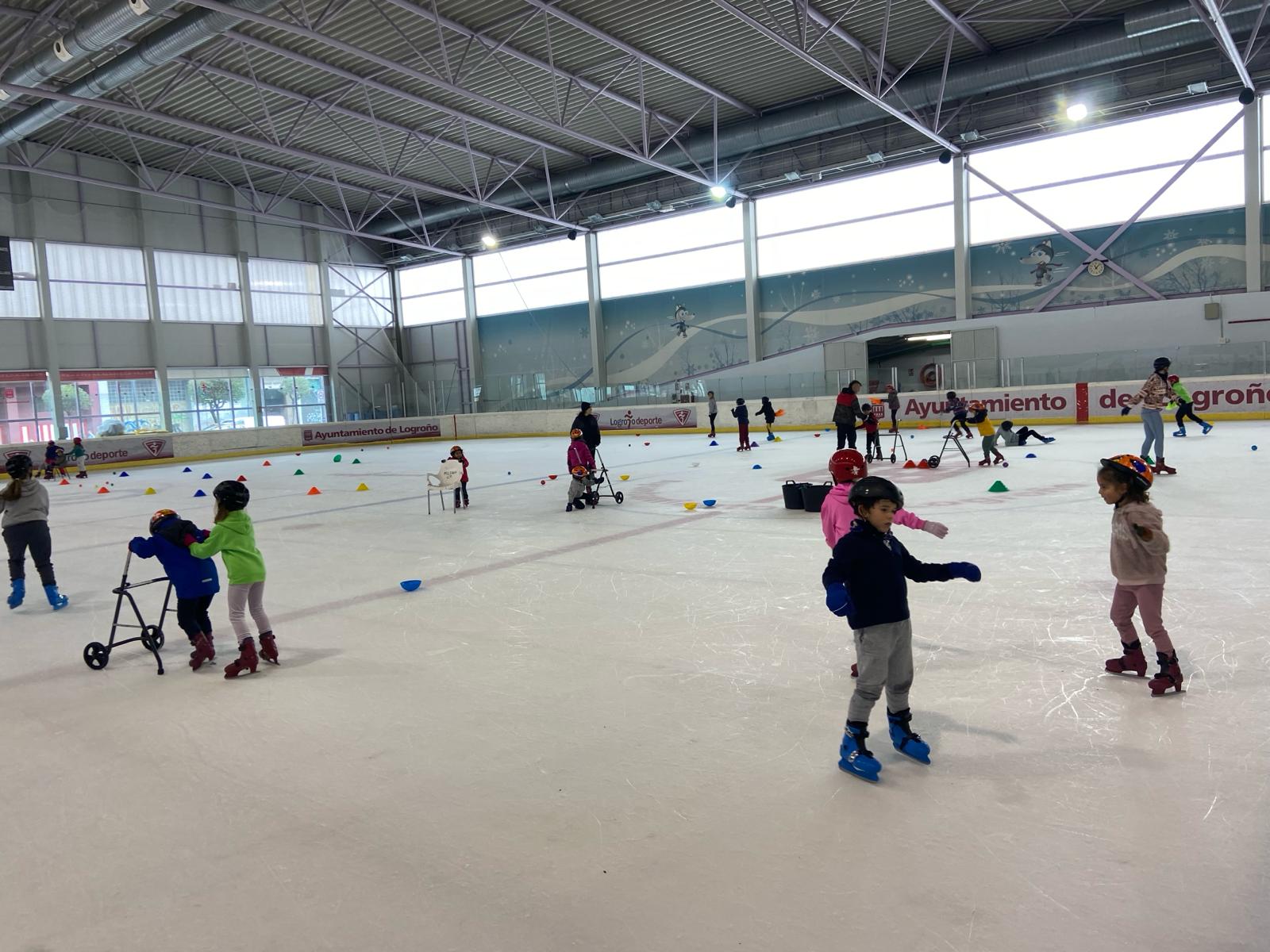 pista_de_hielo_12_20240227_2099518500.jpeg