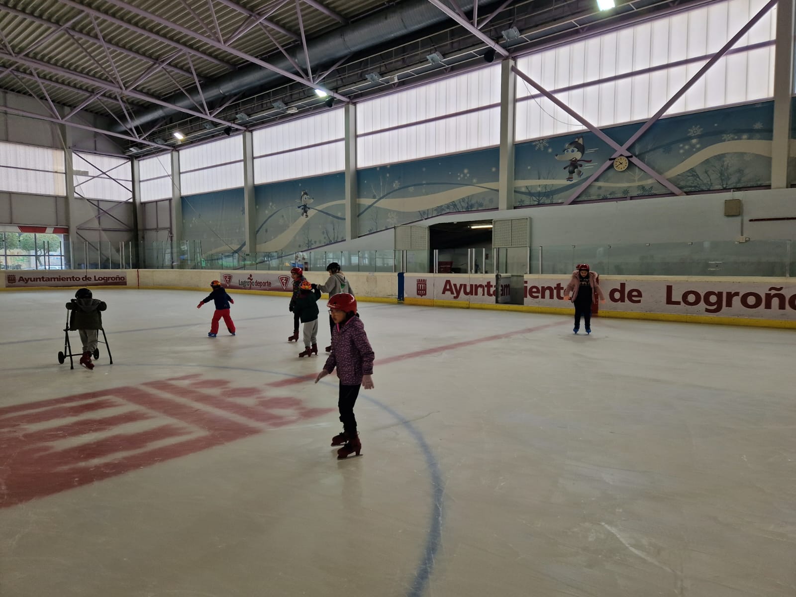 pista_de_hielo_1_20240227_2064247614.jpeg