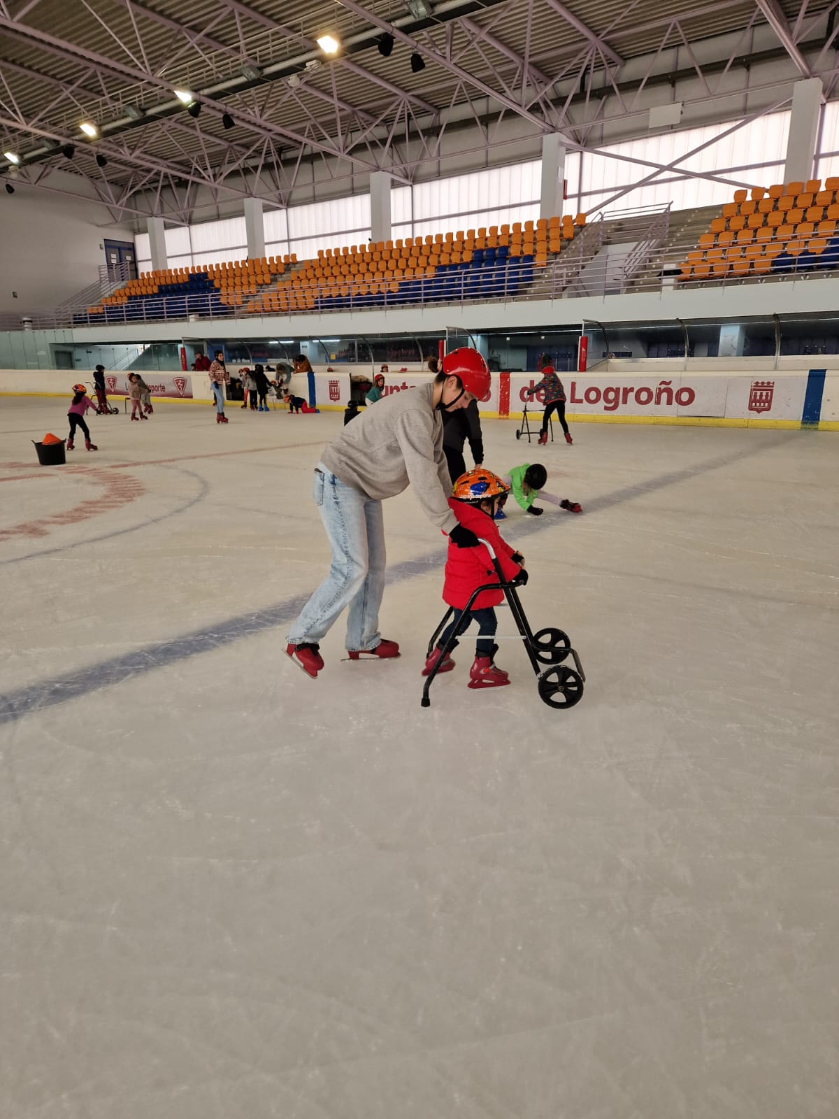 pista_de_hielo_3_20240227_1936948809.jpeg