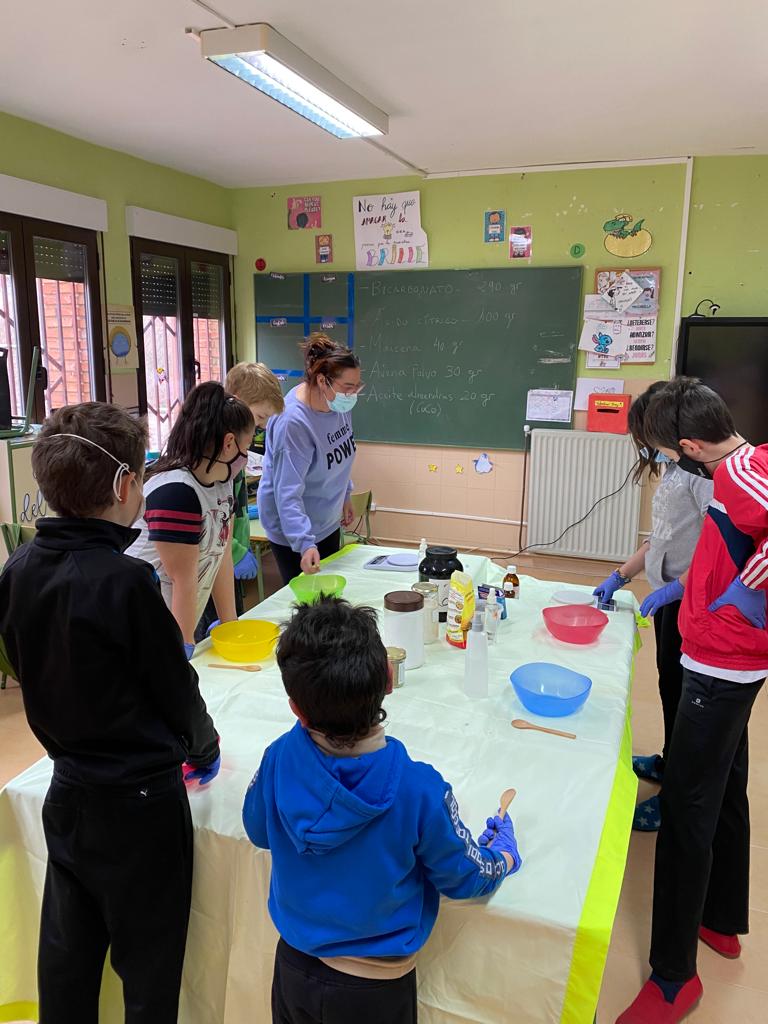 taller_bombas_de_bano_1_20220321_1388583872.jpeg