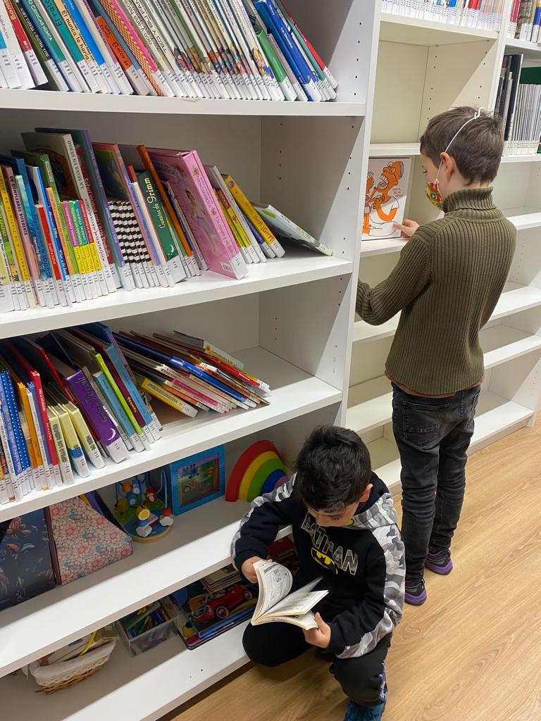 visitamos_la_biblioteca_de_enciso_1_20220301_1625766492.jpeg