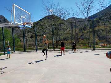 visita_jugadora_baloncesto_arnedillo_21_20210419_1416160690.jpg