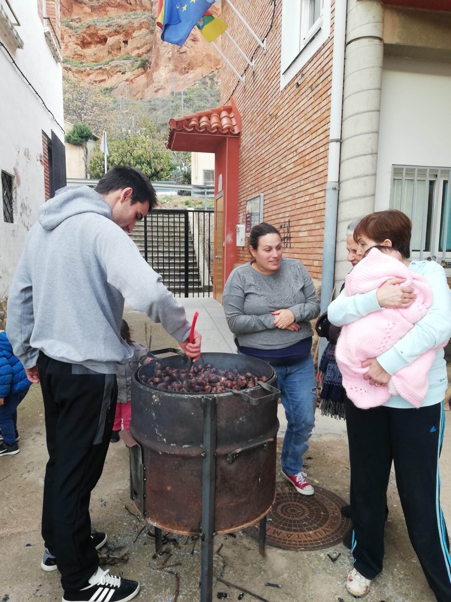 la_castanada_en_herce_8_20191202_1450126708.jpg