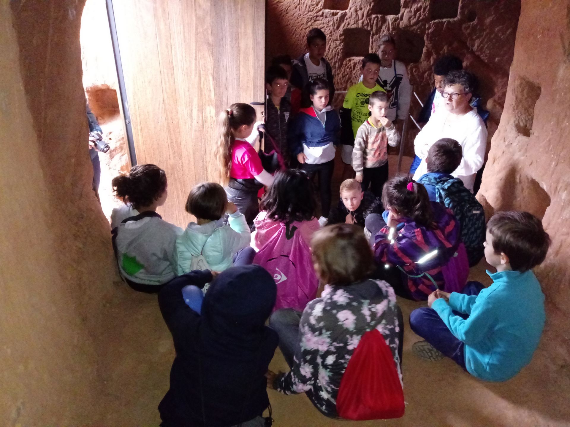 visita_cuevas_12_20191010_1127136053.jpg