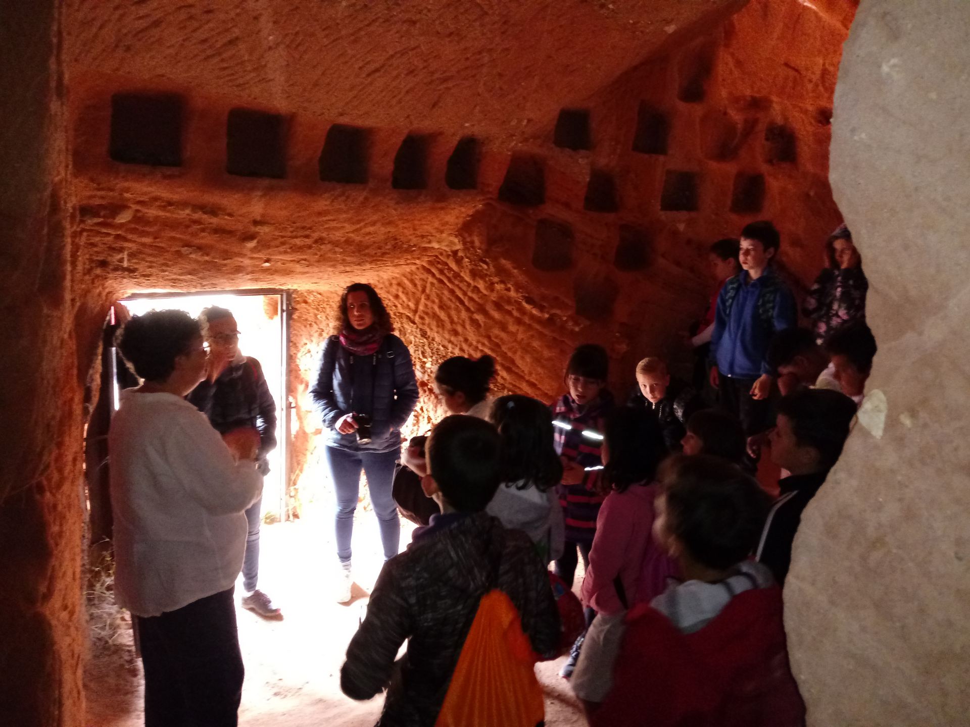 visita_cuevas_25_20191010_1442907356.jpg