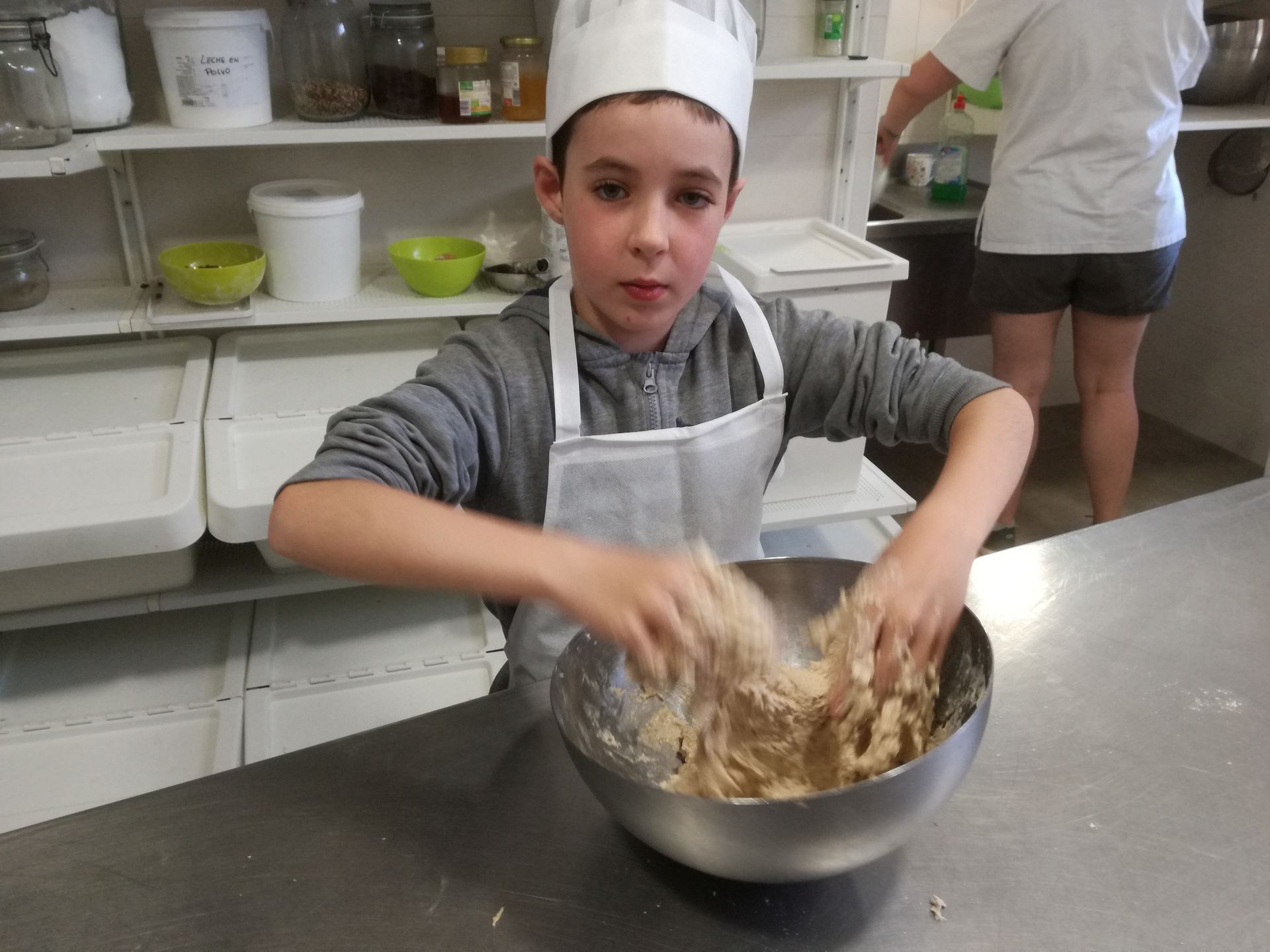visita_a_la_panaderia_de_poyales_11_20190605_1231602701.jpg