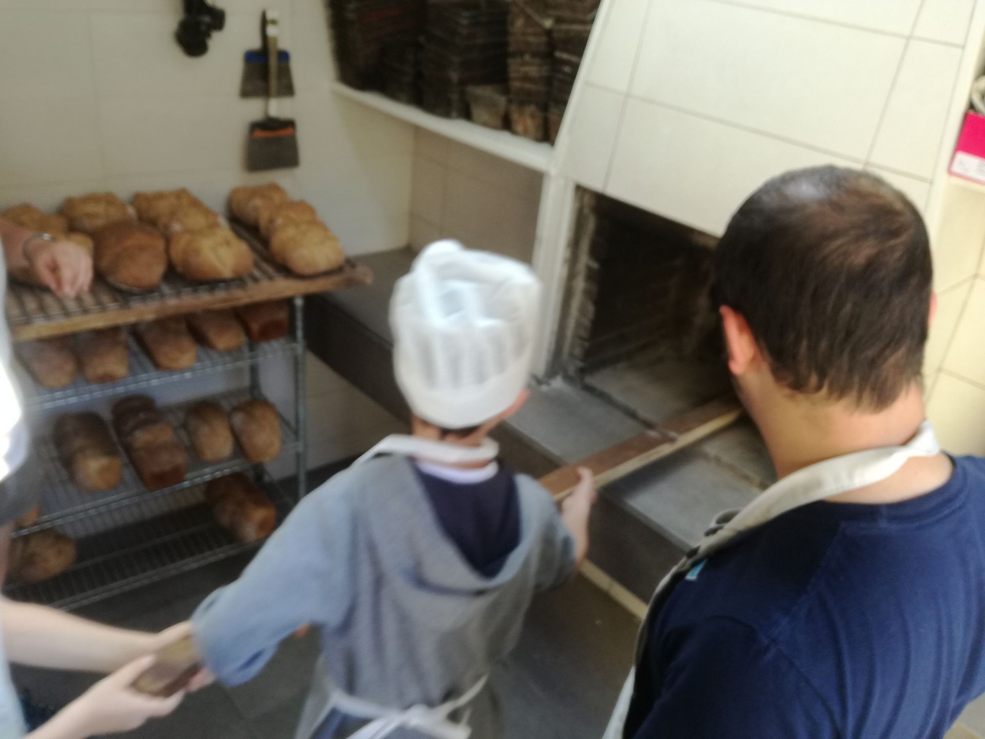 visita_a_la_panaderia_de_poyales_22_20190605_1435289125.jpg