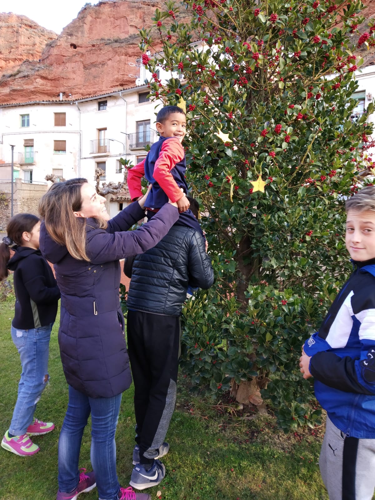 decoracion_pueblos_en_navidad_15_20190118_1825033113.jpg