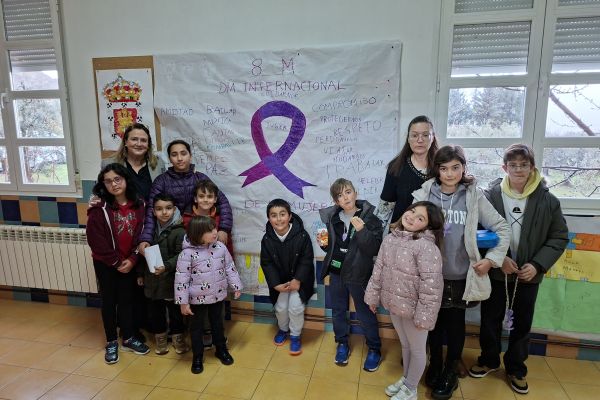 en_el_ayuntamiento_por_la_mujer_1_20260309_1478151339.jpg