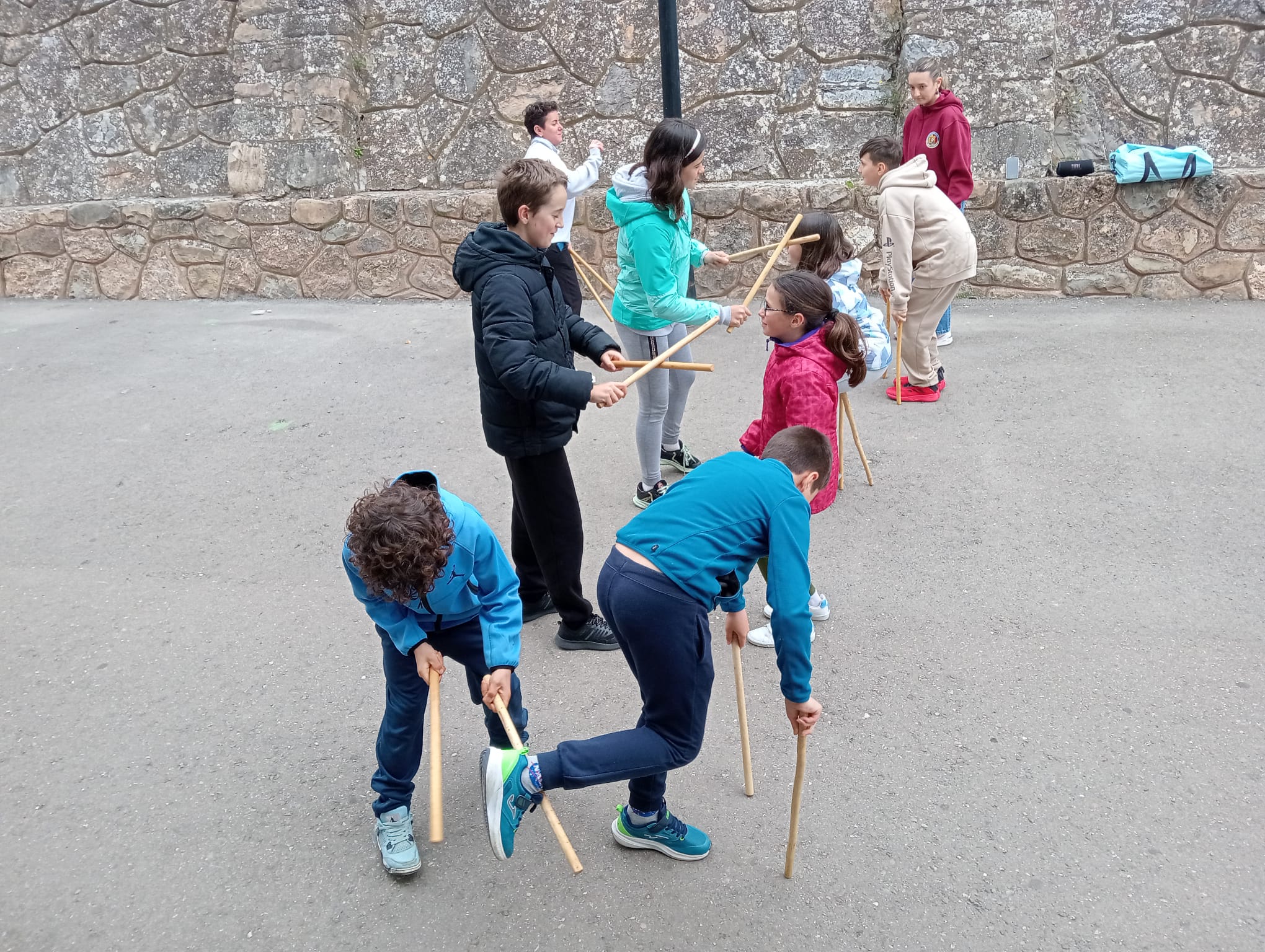 taller_de_danzas_regionales_1_20250515_1789690135.jpg