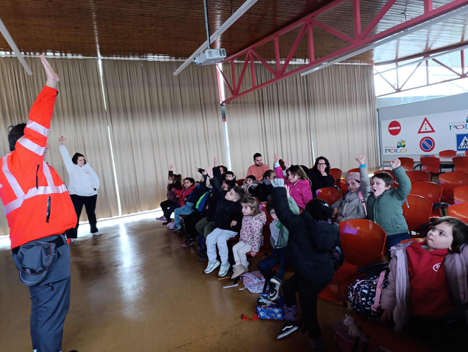 visita_a_parque_polo_10_20250306_1195948177.jpeg