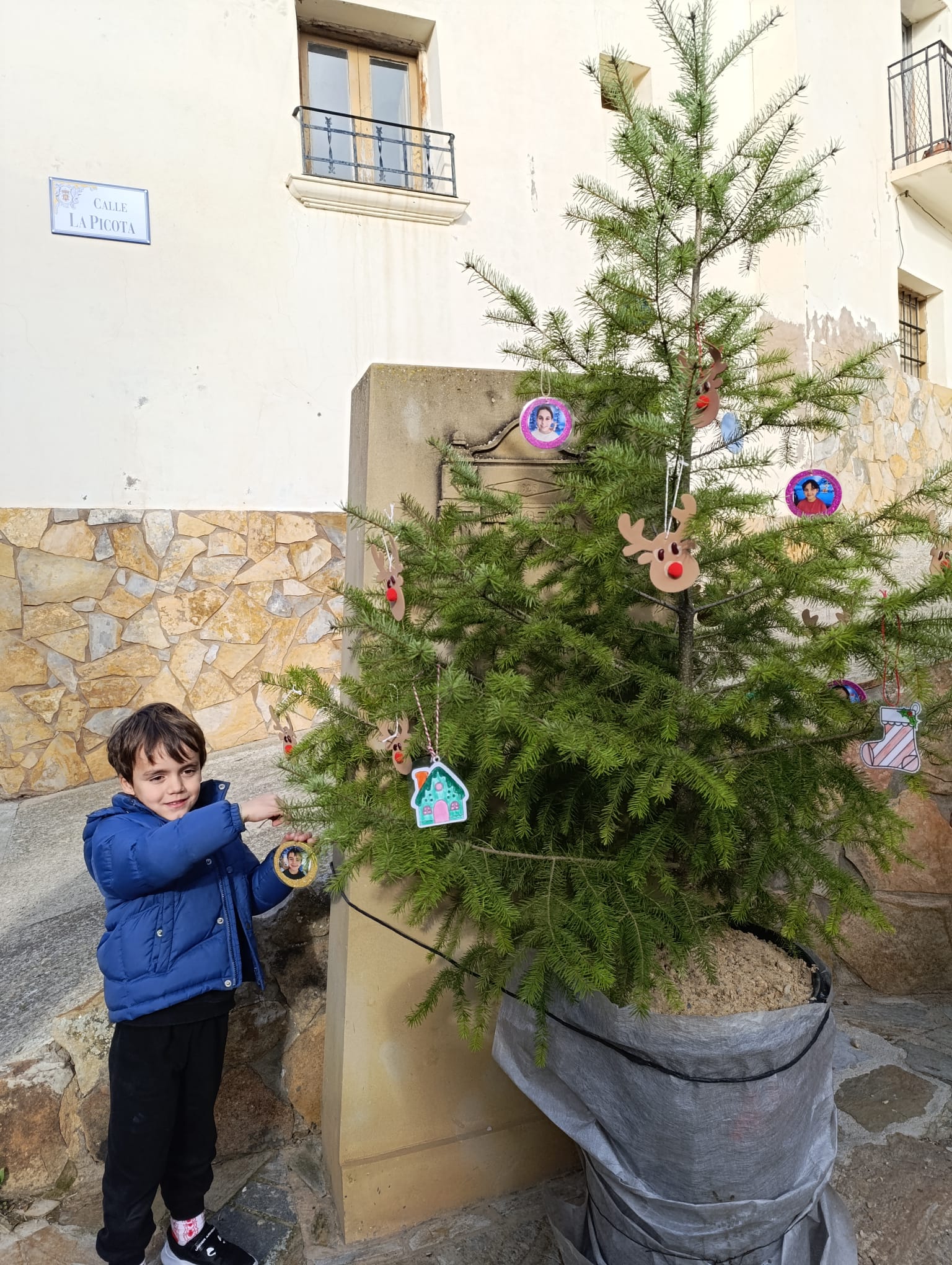 preparando_la_navidad_2_20250215_1210549691.jpg
